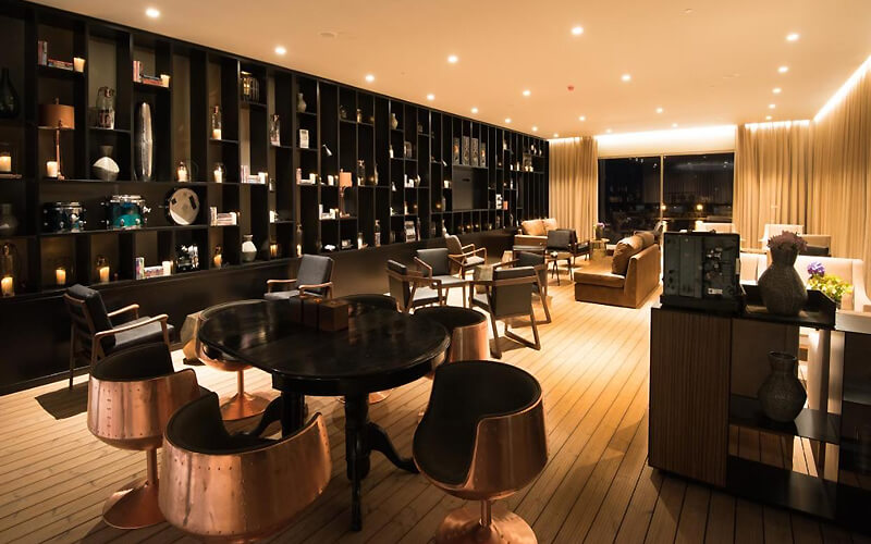 azor hotel bar