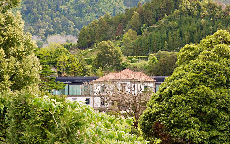 furnas boutique hotel facade
