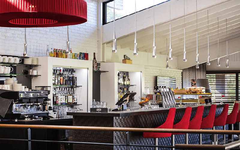 golf medoc resort bar