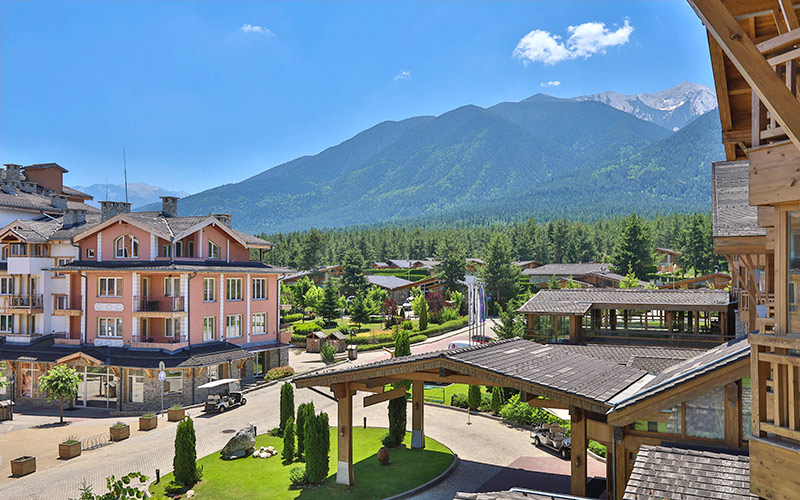 pirin golf country club balcony mountains