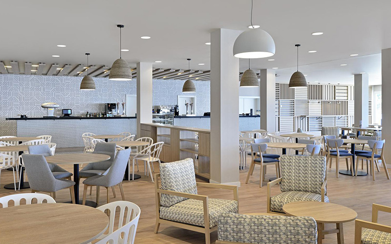 sol marbella estepona atalaya park lobby bar hotel