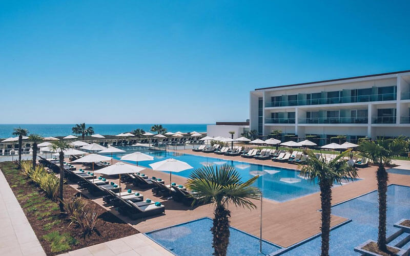 iberostar selection lagos algarve outdoor pool