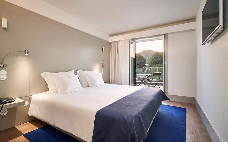 ribeira collection hotel bedroom