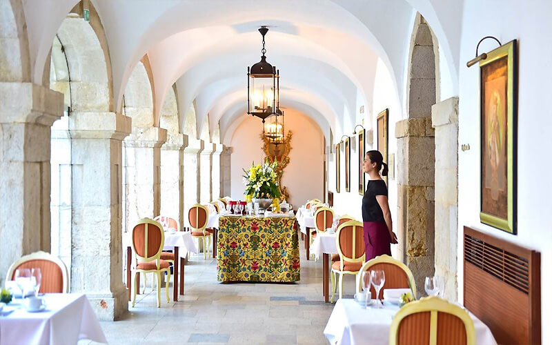 pousada palmela patio
