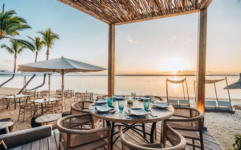 sugar beach resort mauritius restaurant sunset