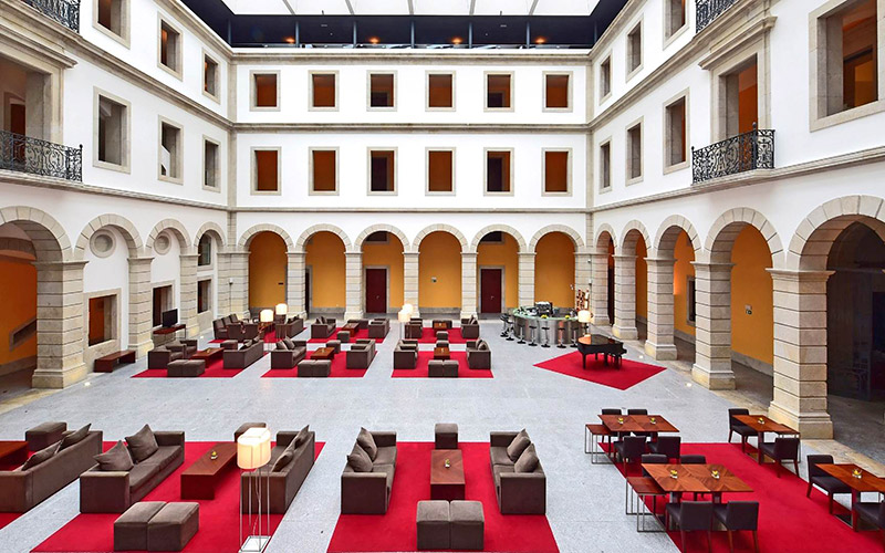pousada viseu historic hotel lobby