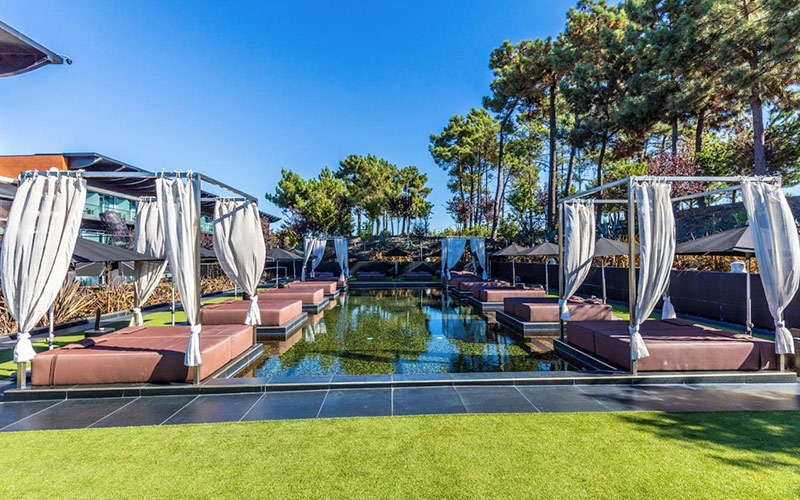 evidencia belverde hotel aroeira portugal pool lounge