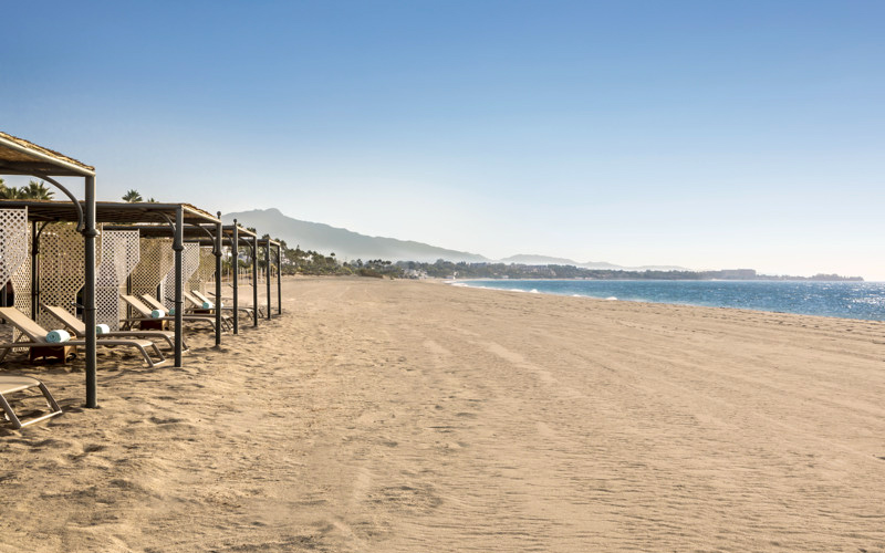 anantara villa padierna palace benahavis marbella resort beach spain