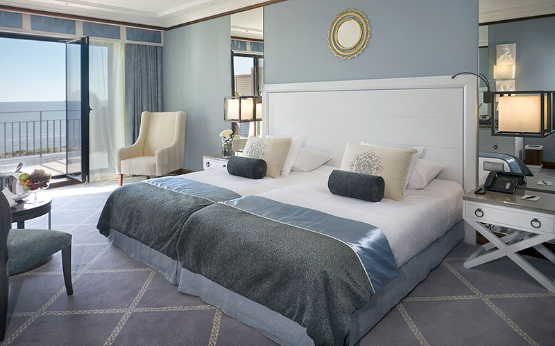 grande real villa italia hotel spa sea view room