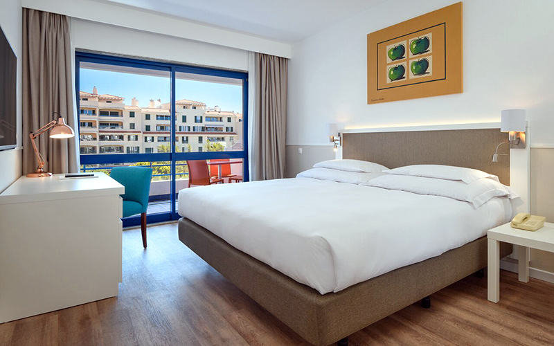 pestana cascais hotel aparthotel deluxe room