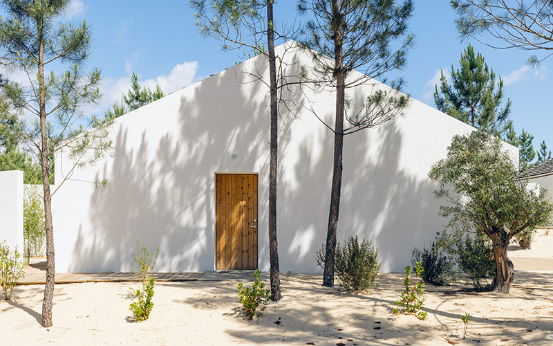 spatia comporta cabana door