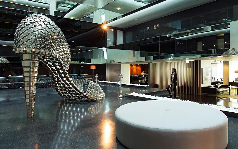 troia design hotel lobby