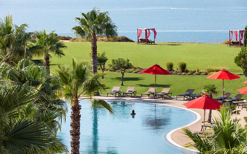 cascade welness resort outdoor pool