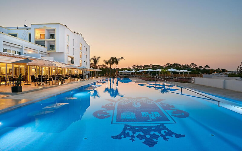 dona filipa hotel outdoor pool