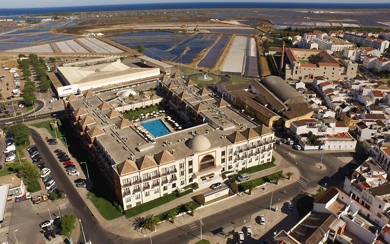 vila gale tavira aereal