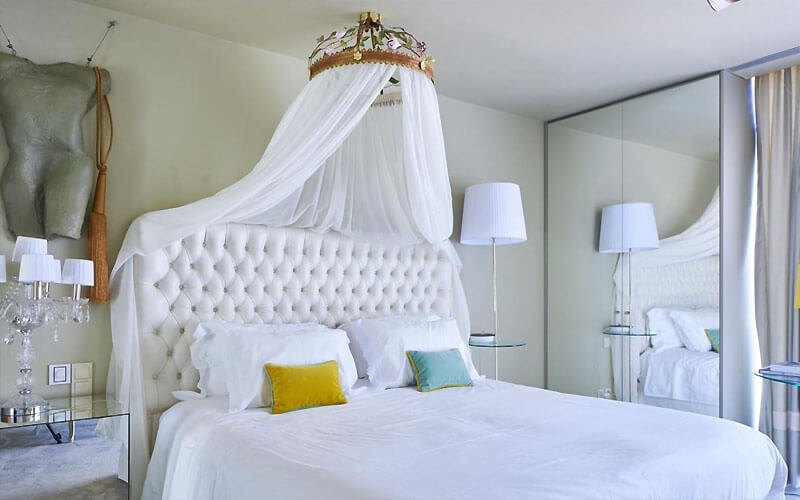 carmos boutique hotel room