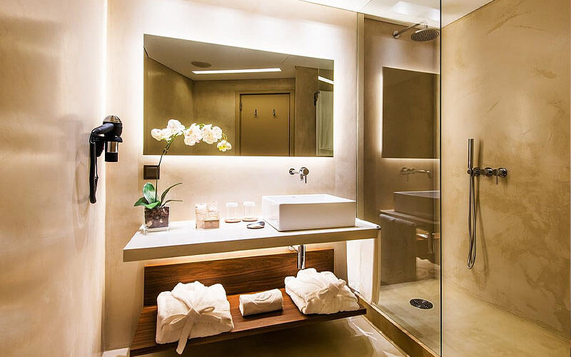 hotel dom henrique downtown bathroom